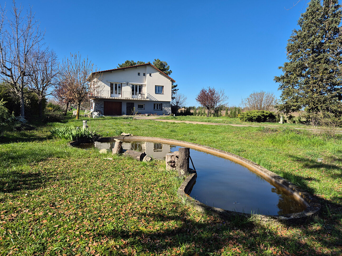 Maison 6 pièces 159 m² · à Pont du Chateau · 159 m² · 270 000 €