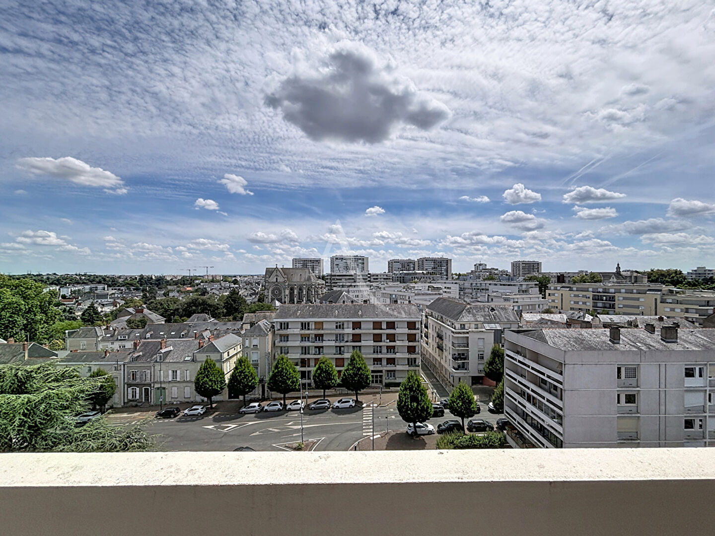 Appartement 4 pièces 76 m² · à Angers · 76 m² · 975 €/mois