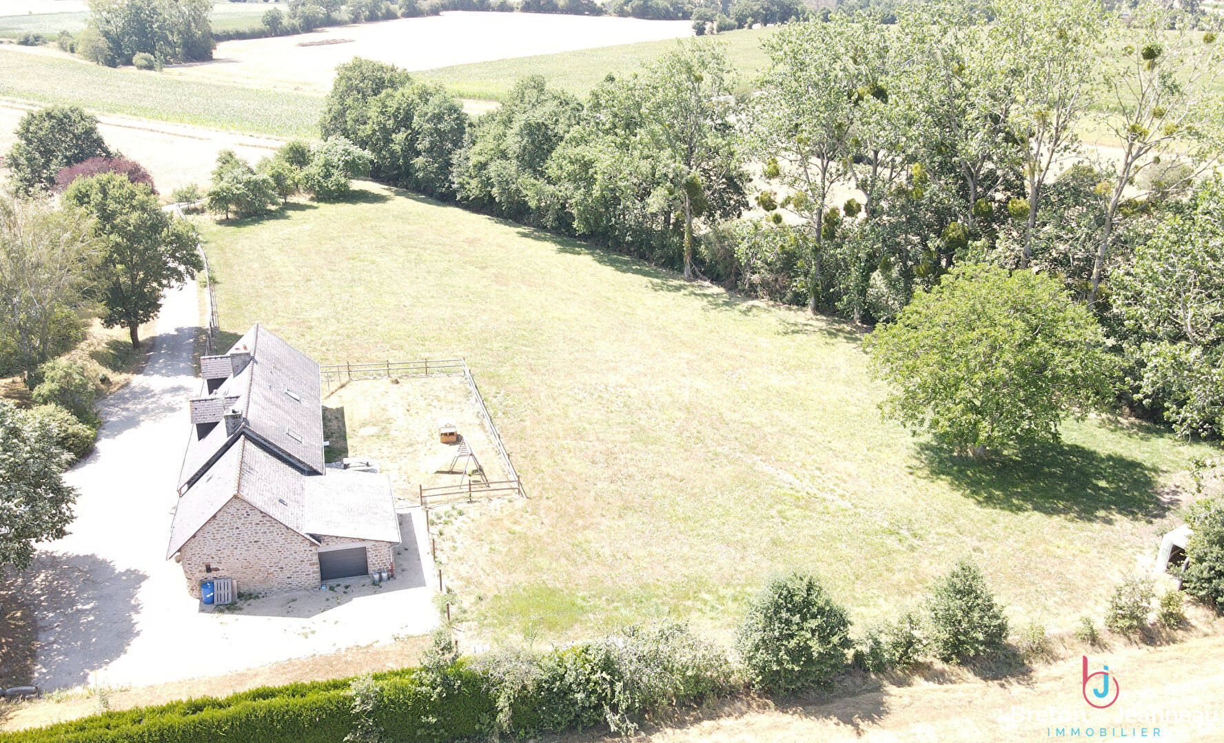 Maison 4 pièces 125 m² · à Oisseau · 125 m² · 210 400 €