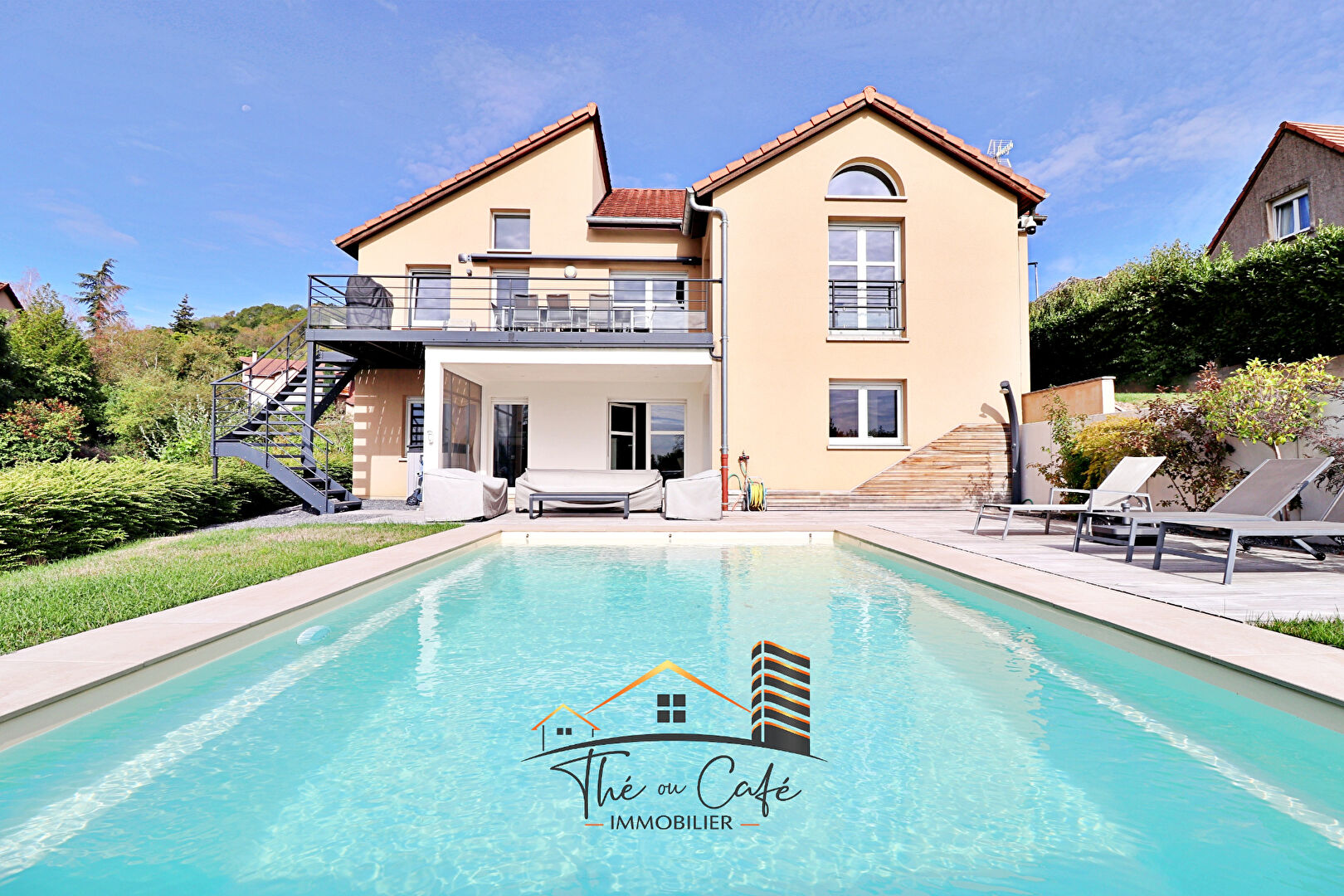 Maison 7 pièces 245 m² · à Thionville · 245 m² · 949 900 €