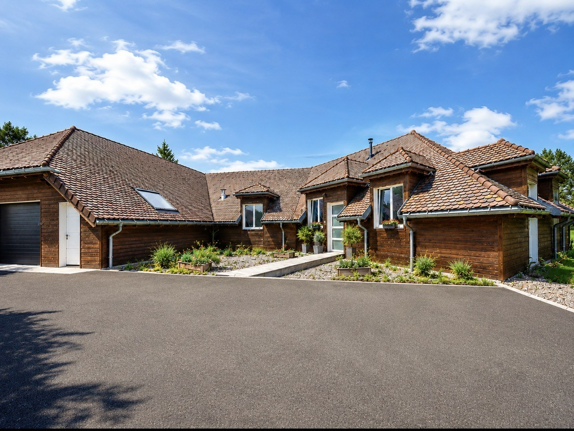 Maison 5 pièces 206 m² · à Granges Narboz · 206 m² · 630 000 €