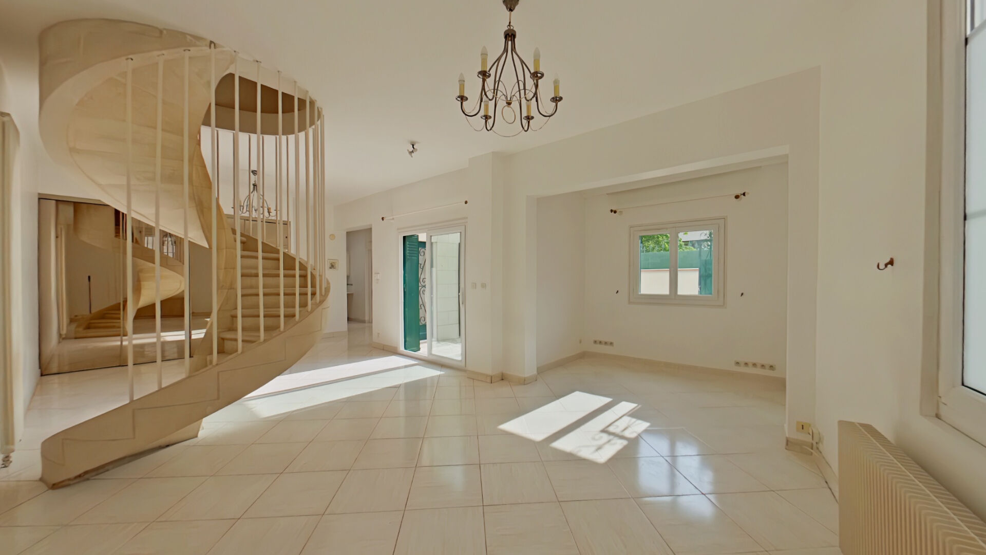 Maison 4 pièces 98 m² · à Tours · 98 m² · 360 000 €