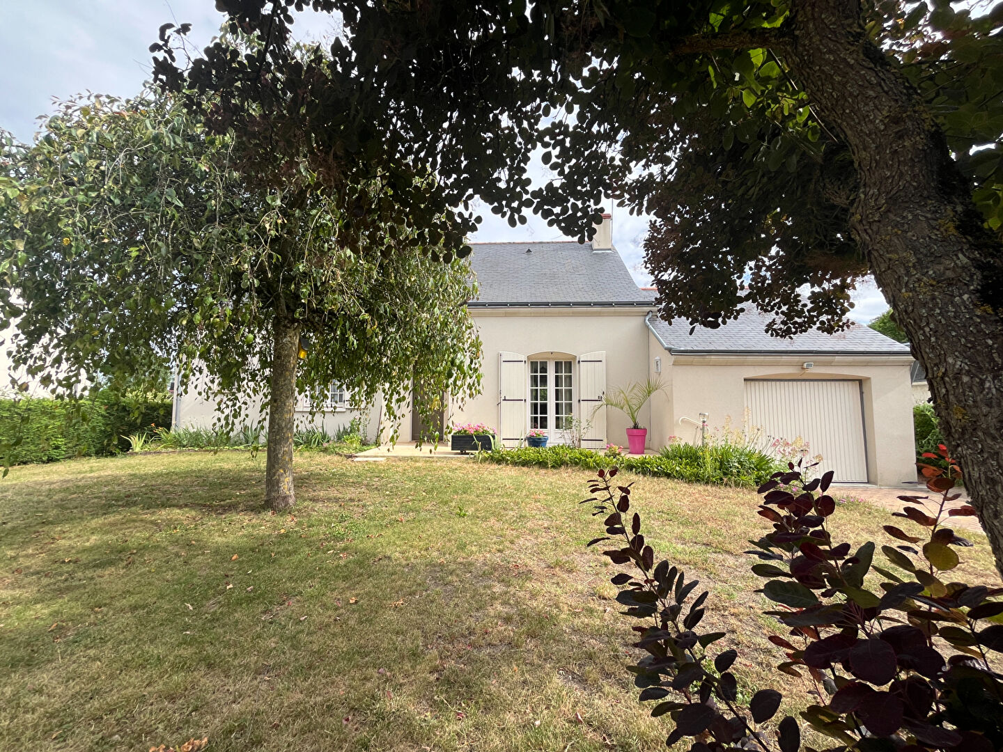 Maison 7 pièces 147 m² · à Restigne · 147 m² · 245 000 €