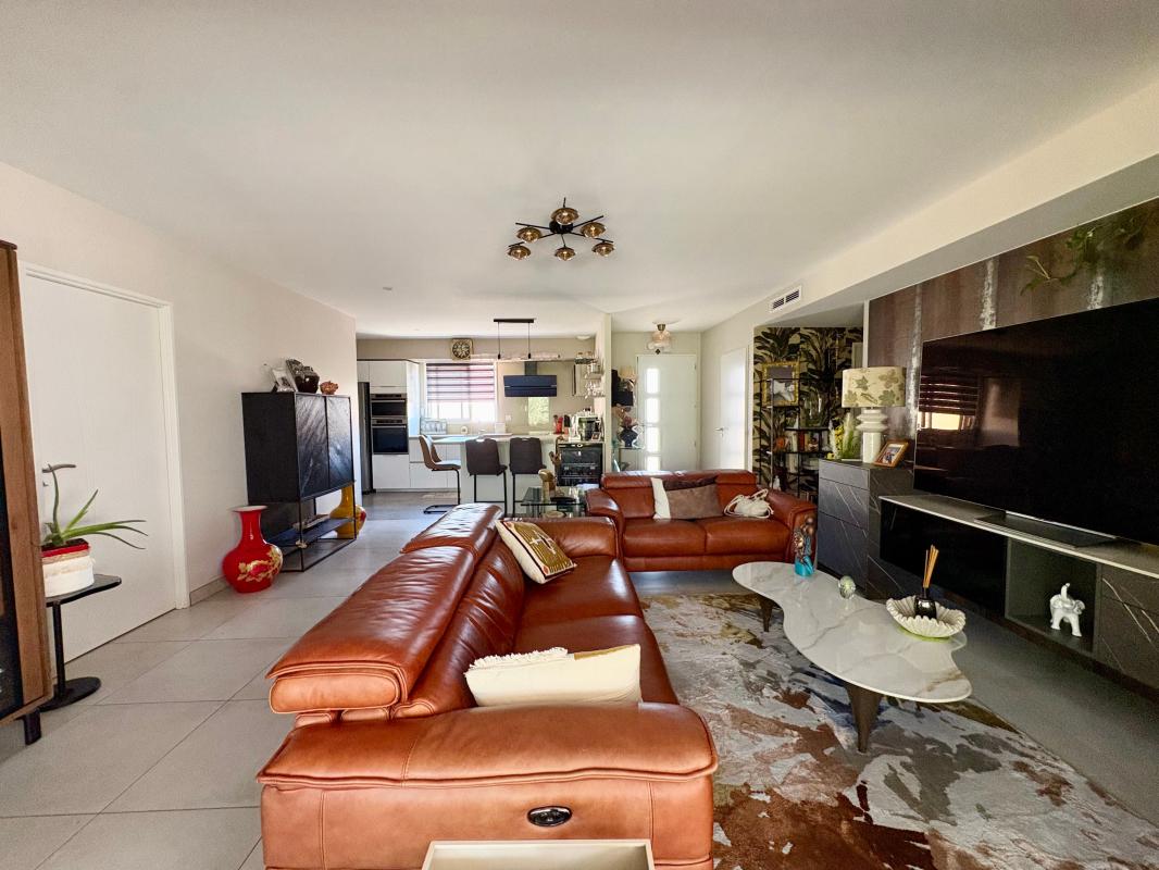 Maison 4 pièces 122 m² · à François · 122 m² · 318 150 €