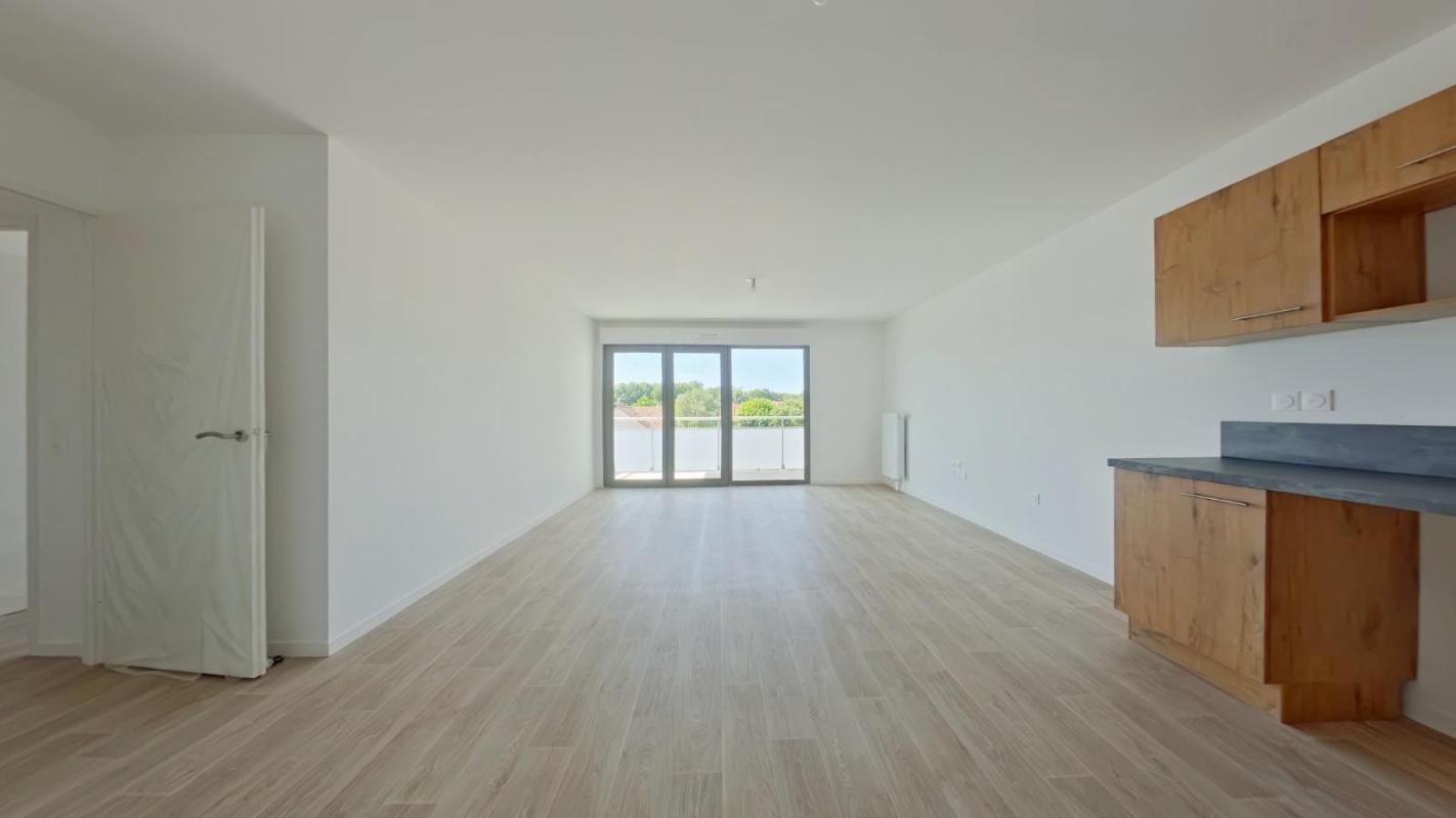 Appartement 4 pièces 81 m² · à Poitiers · 81 m² · 945 €/mois