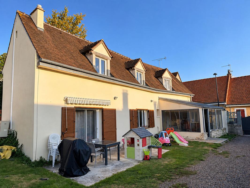 Maison 4 pièces 106 m² · à Bonnieres sur Seine · 106 m² · 226 000 €