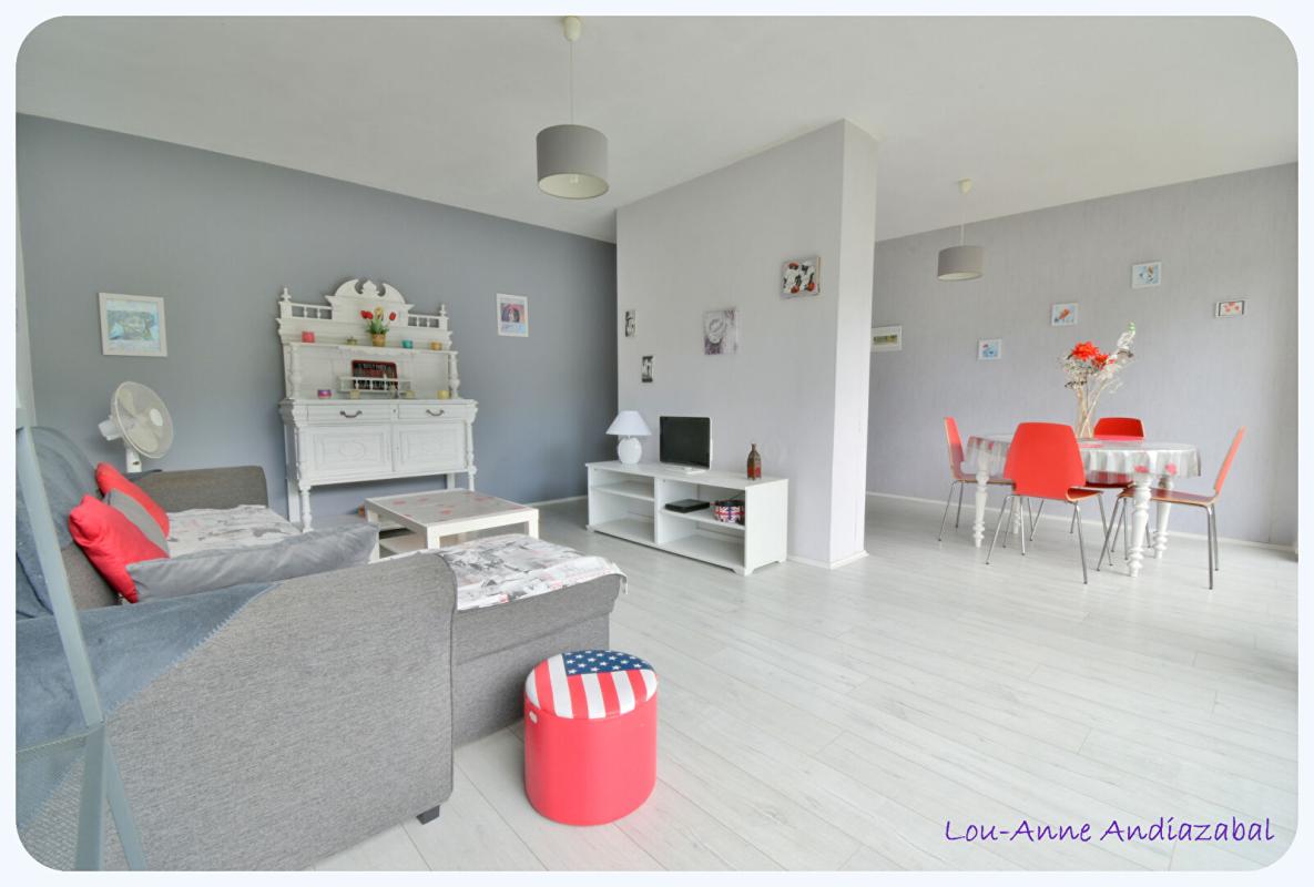 Appartement 3 pièces 71 m² · à Mourenx · 71 m² · 83 000 €
