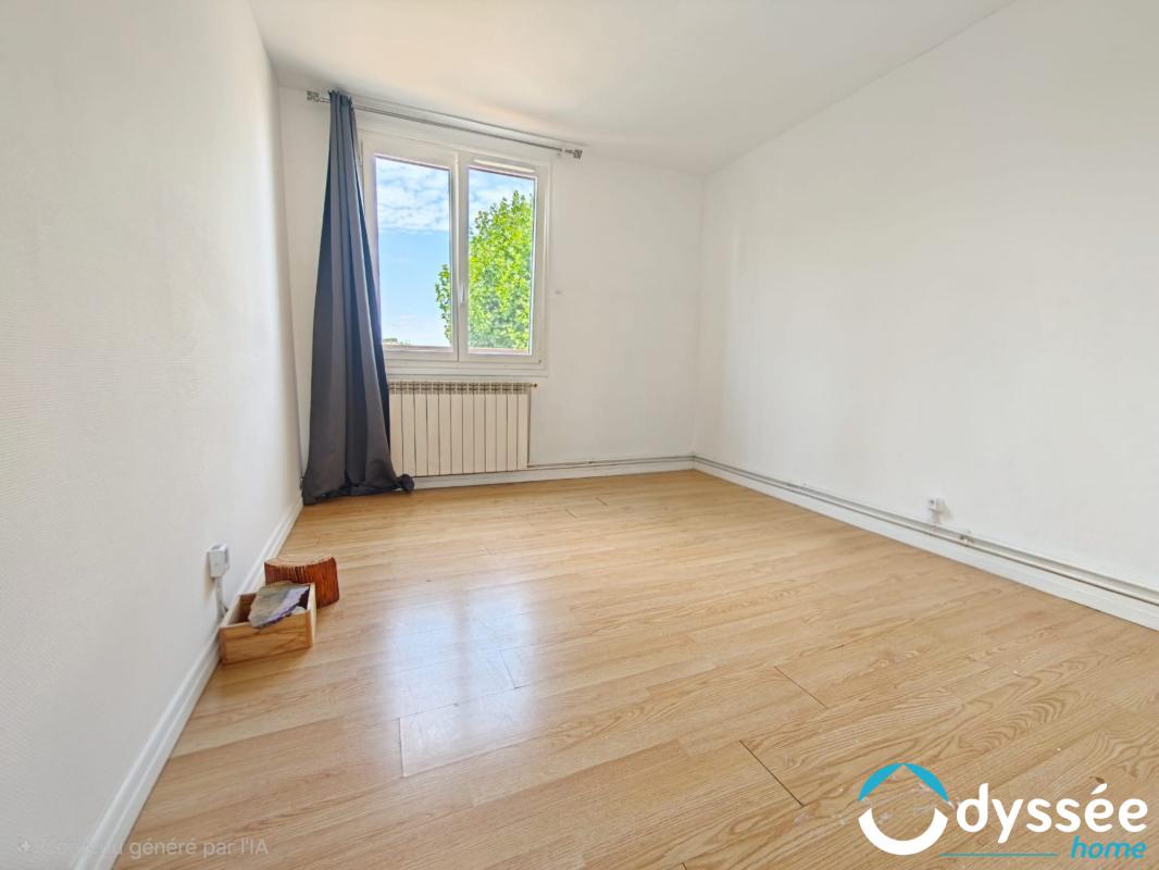 Appartement – STAINS SEINE-SAINT-DENIS ILE-DE-FRANCE - Plus