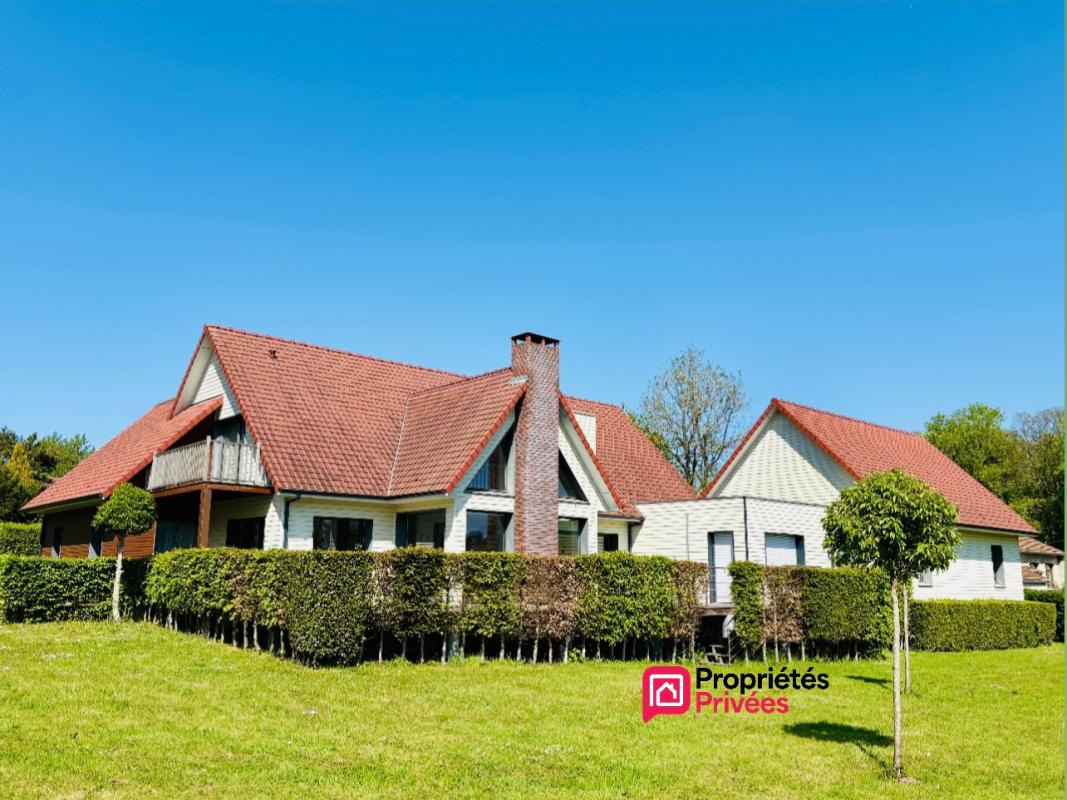 Maison 8 pièces 280 m² · à Condette · 280 m² · 988 000 €