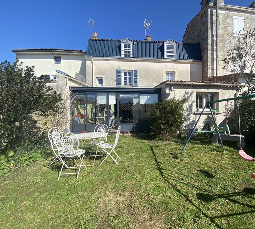 Maison 6 pièces 188 m² · à Niort · 188 m² · 338 500 €
