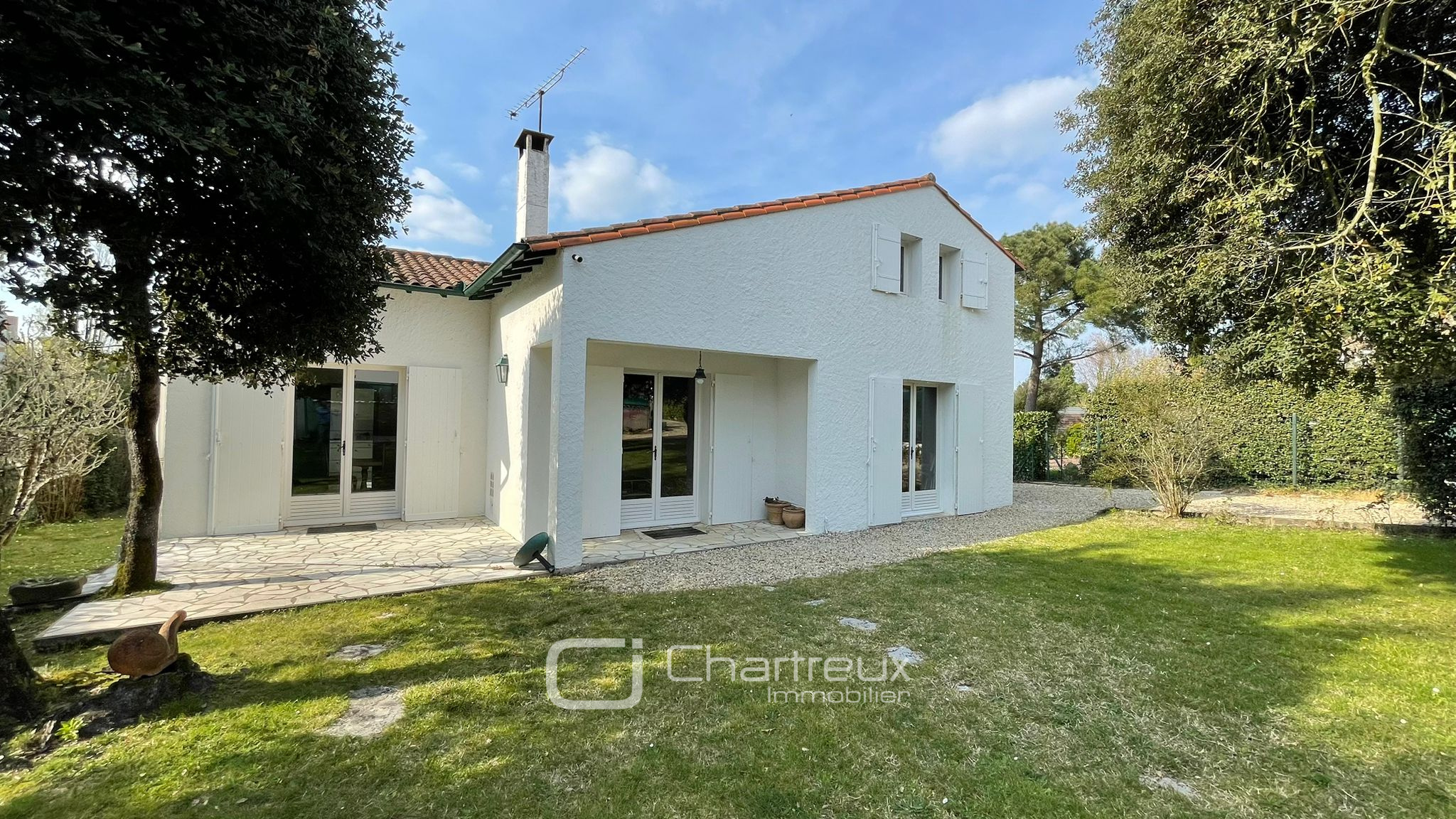 Maison 6 pièces 157 m² · à Vaux sur Mer · 157 m² · 699 800 €