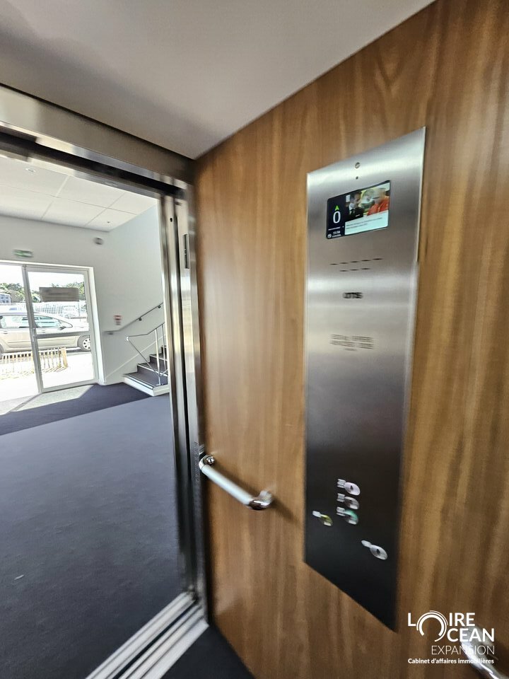 Local commercial 86 m² · à Pornic · 86 m² · 1 185 €/mois