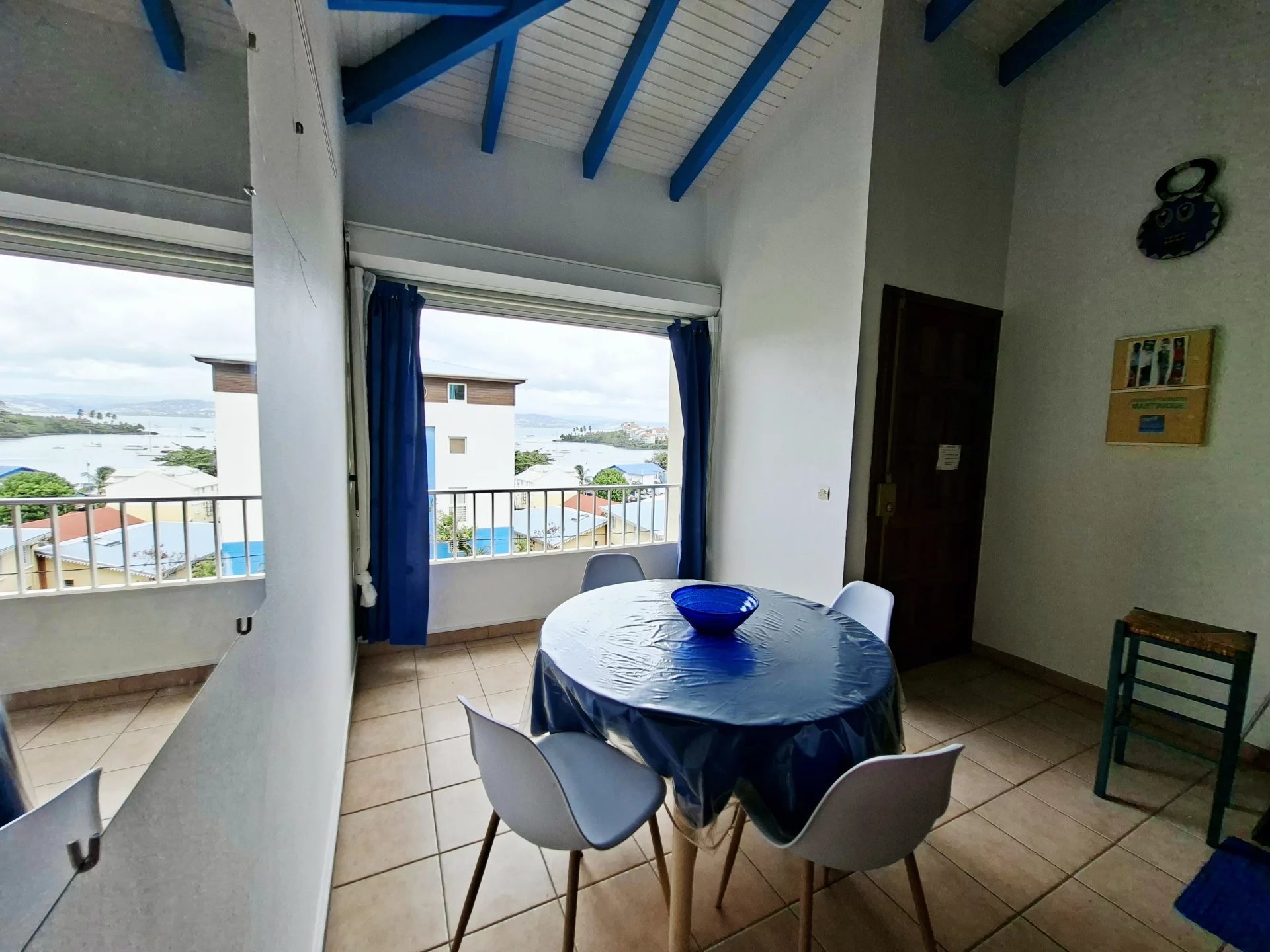 Appartement – LES TROIS ILETS MARTINIQUE DROM - Vue 3