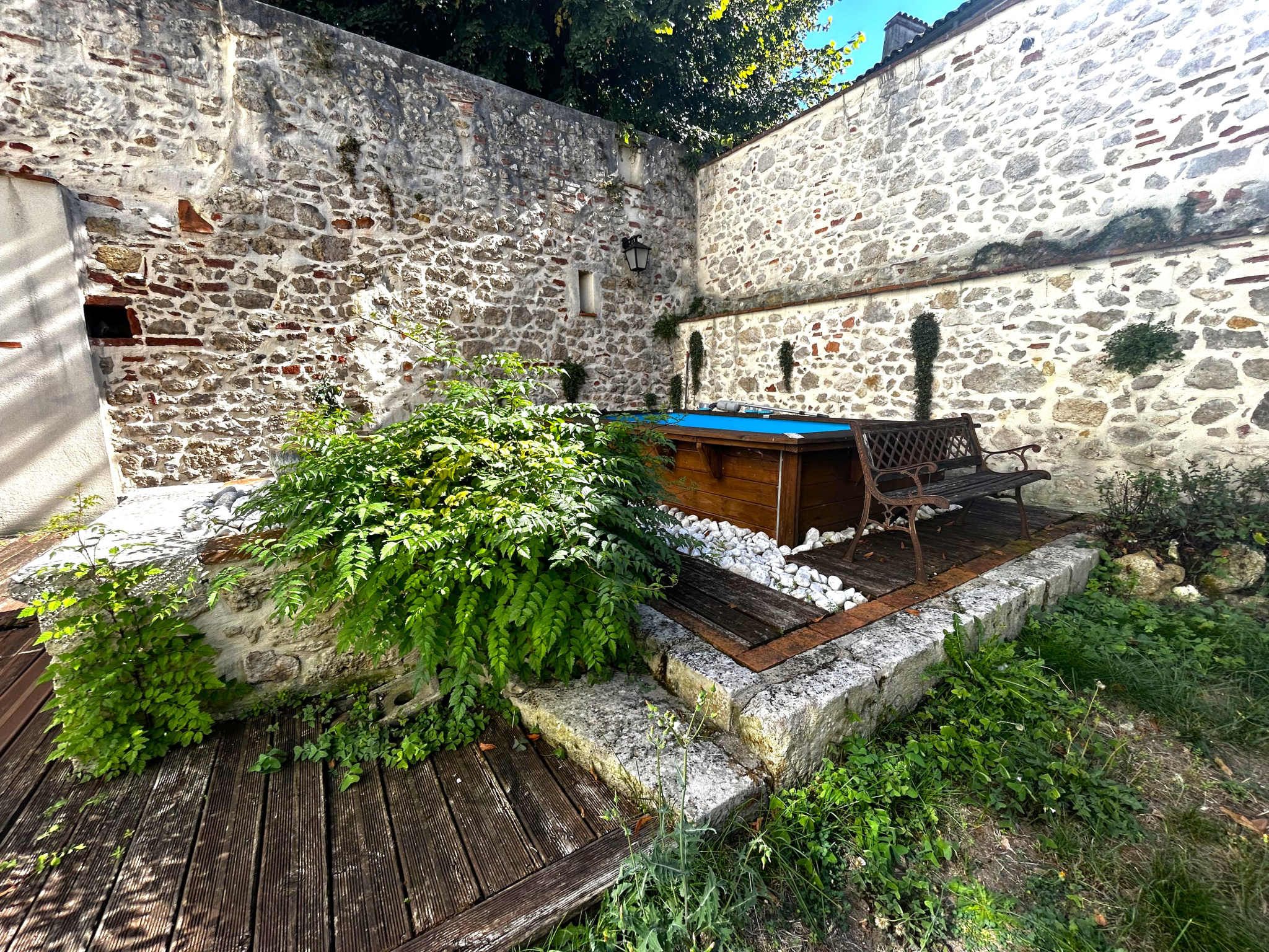Maison 6 pièces 256 m² · à Layrac · 256 m² · 328 600 €