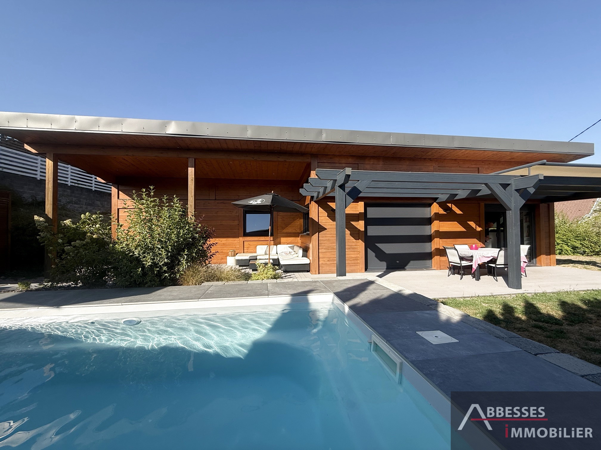 Maison 5 pièces 136 m² · à St Nabord · 136 m² · 395 000 €