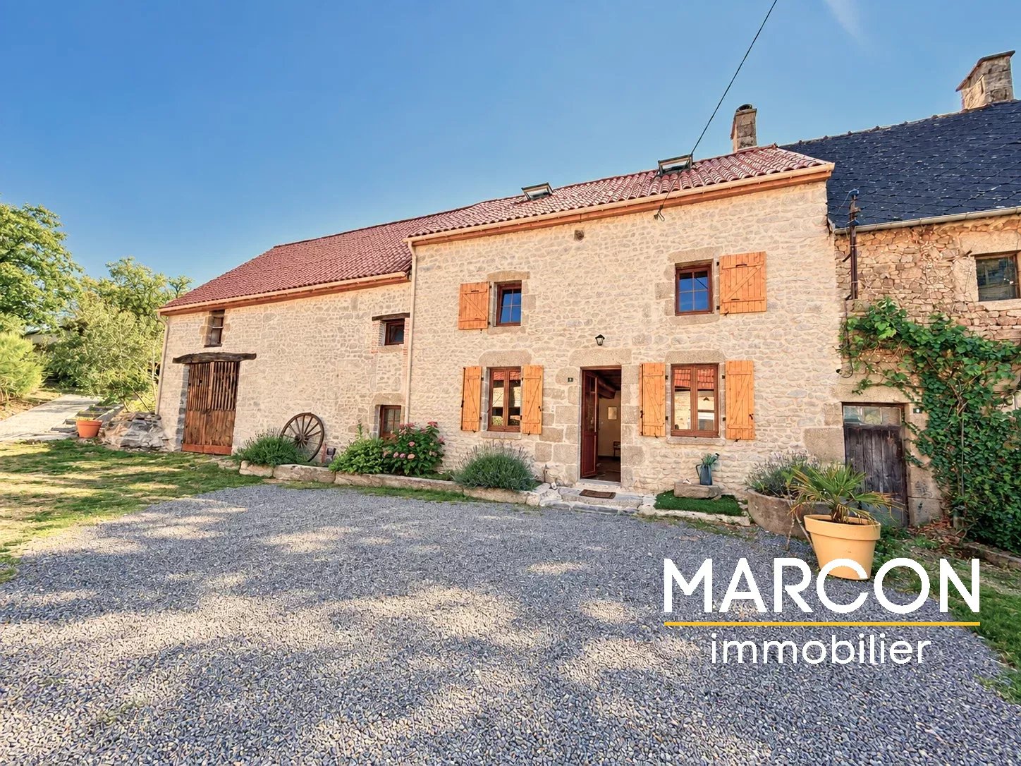 Maison 5 pièces 147 m² · au Bourg-d'Hem · 147 m² · 228 975 €