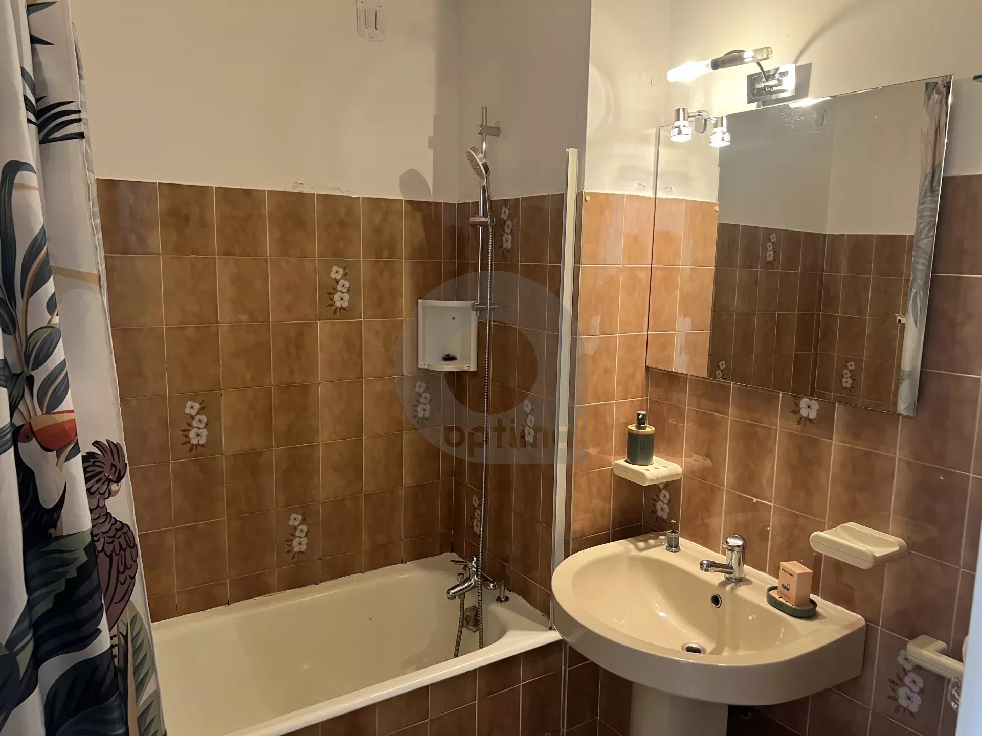 Appartement – MENTON ALPES-MARITIMES PROVENCE-ALPES-COTE-D-AZUR - Plus
