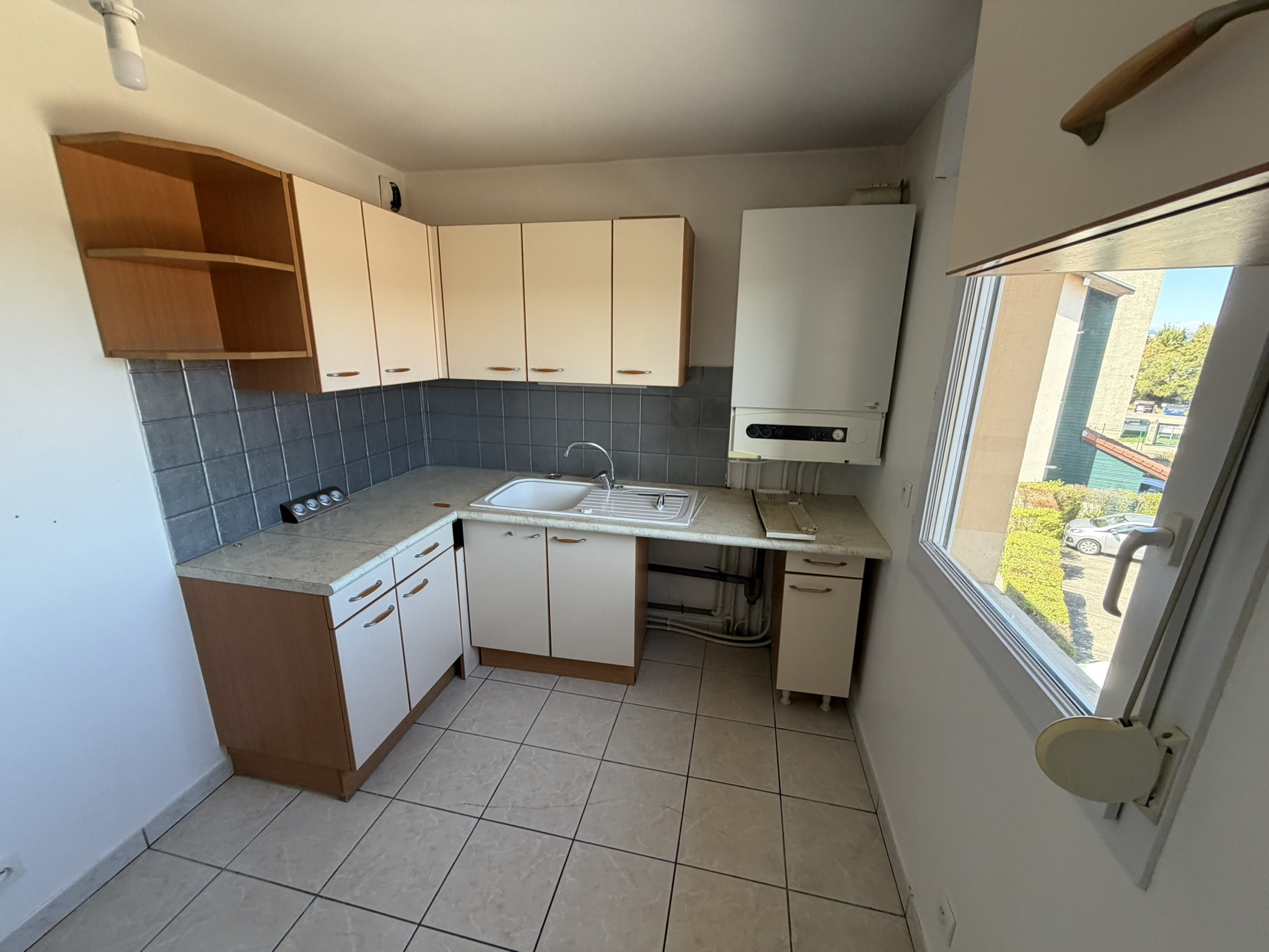 Appartement – THONON LES BAINS HAUTE-SAVOIE AUVERGNE-RHÔNE-ALPES - Vue 4