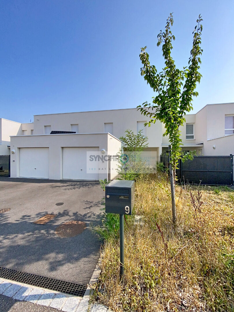 Maison 5 pièces 96 m² · à Brumath · 96 m² · 299 700 €