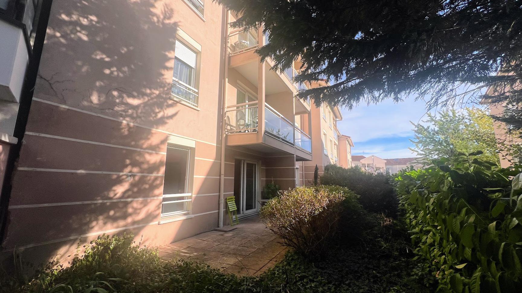 Appartement 4 pièces 100 m² · à La Tour de Salvagny · 100 m² · 350 000 €