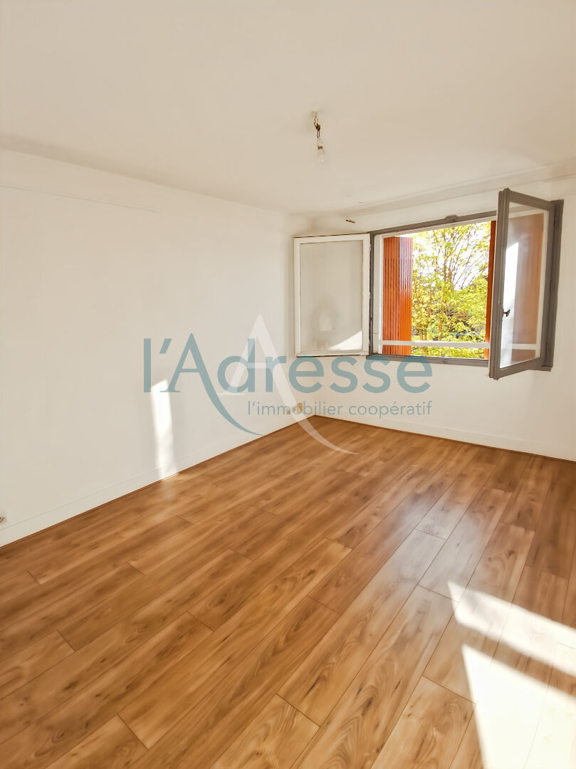 Appartement – Suresnes, Mont-Valérien, Quartier Mont-Valérien - Vue 2