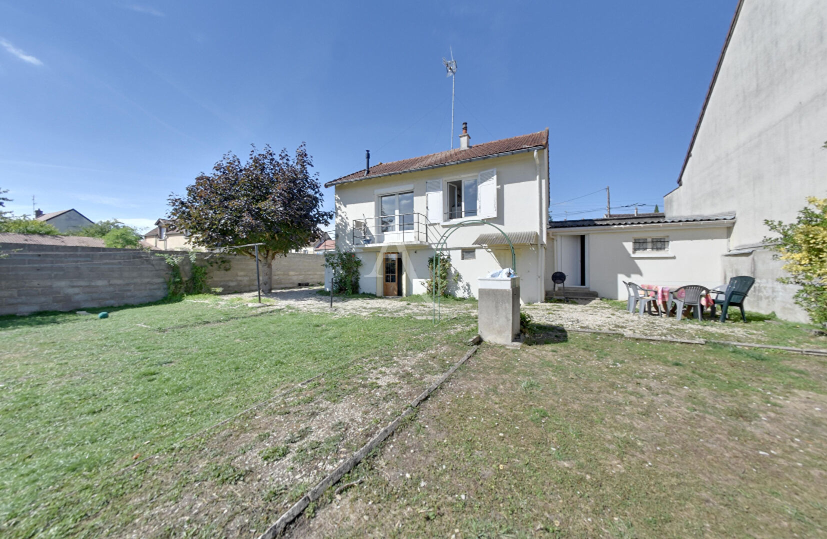 Maison 3 pièces 53 m² · à Migennes · 53 m² · 85 000 €