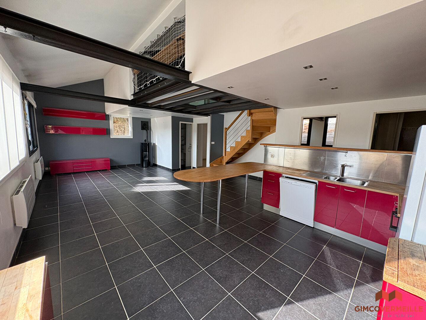 Appartement 5 pièces 103 m² · à Jouy en Josas · 103 m² · 1 900 €/mois