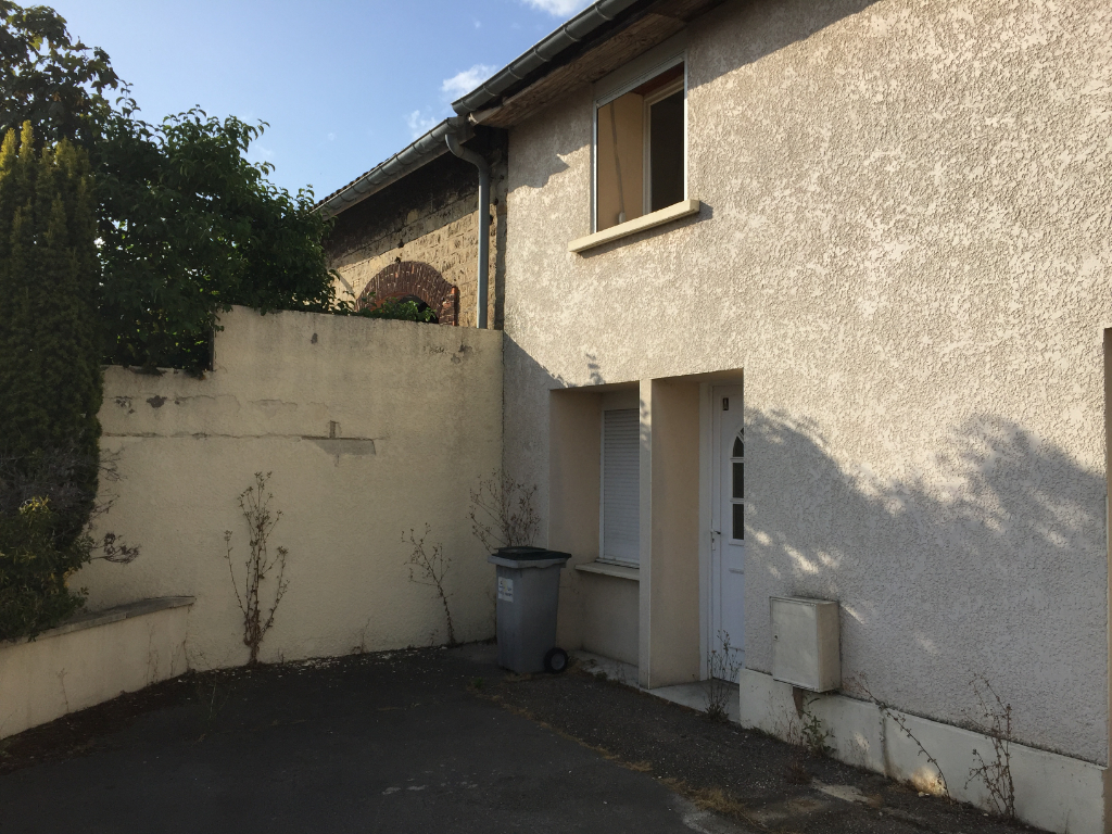 Appartement 3 pièces 100 m² · à St Dizier · 100 m² · 603 €/mois