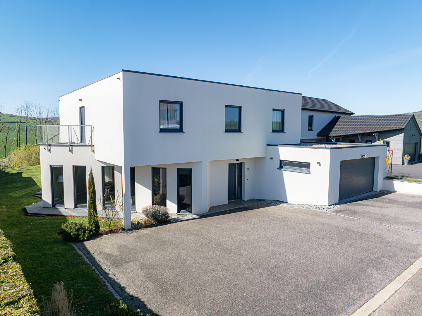 Maison 6 pièces 271 m² · à Delme · 271 m² · 459 000 €