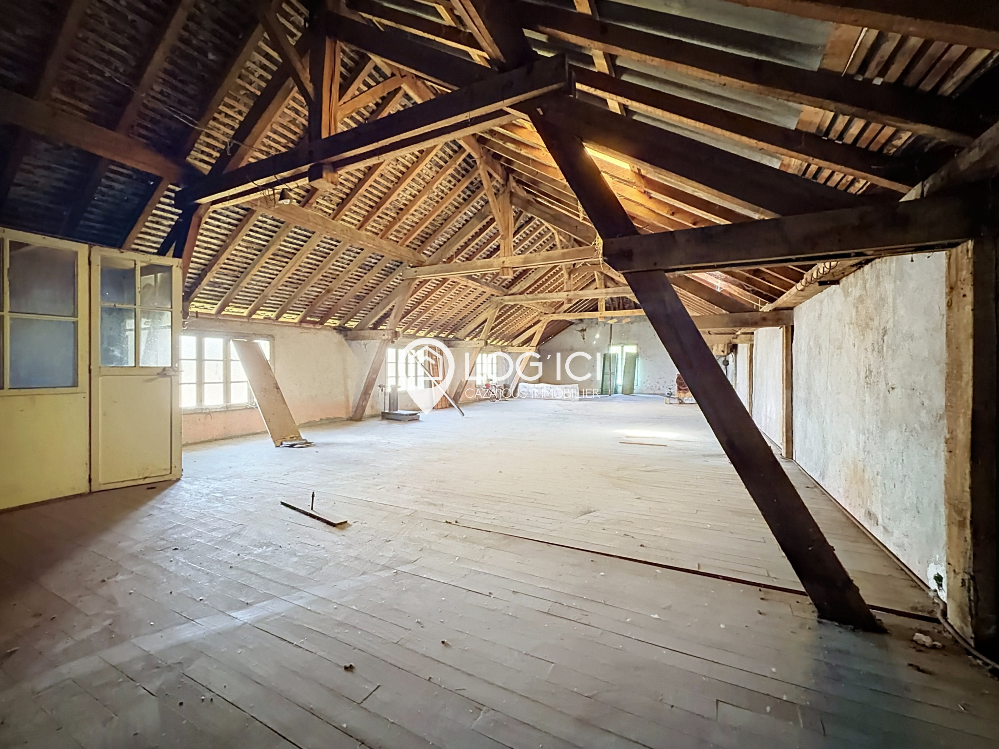 Maison 6 pièces 280 m² · à Benejacq · 280 m² · 159 000 €