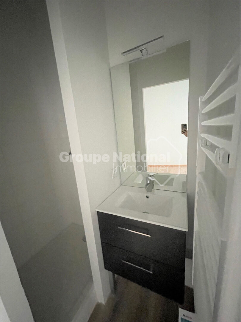 Appartement – AVIGNON VAUCLUSE PROVENCE-ALPES-COTE-D-AZUR - Vue 4