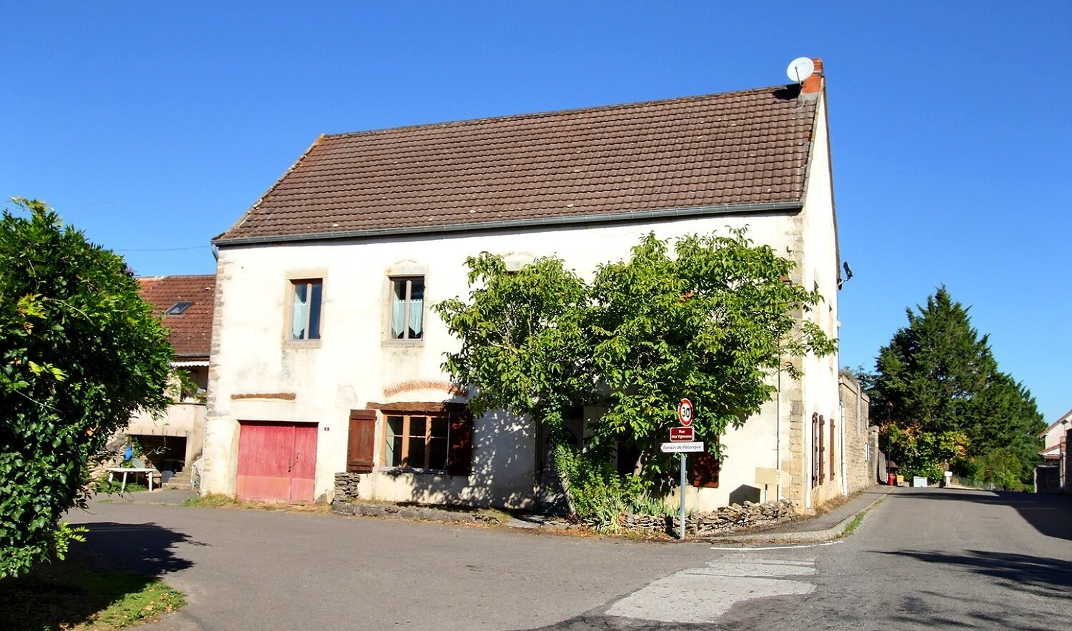 Maison 5 pièces 140 m² · à Vaux en Pre · 140 m² · 109 000 €