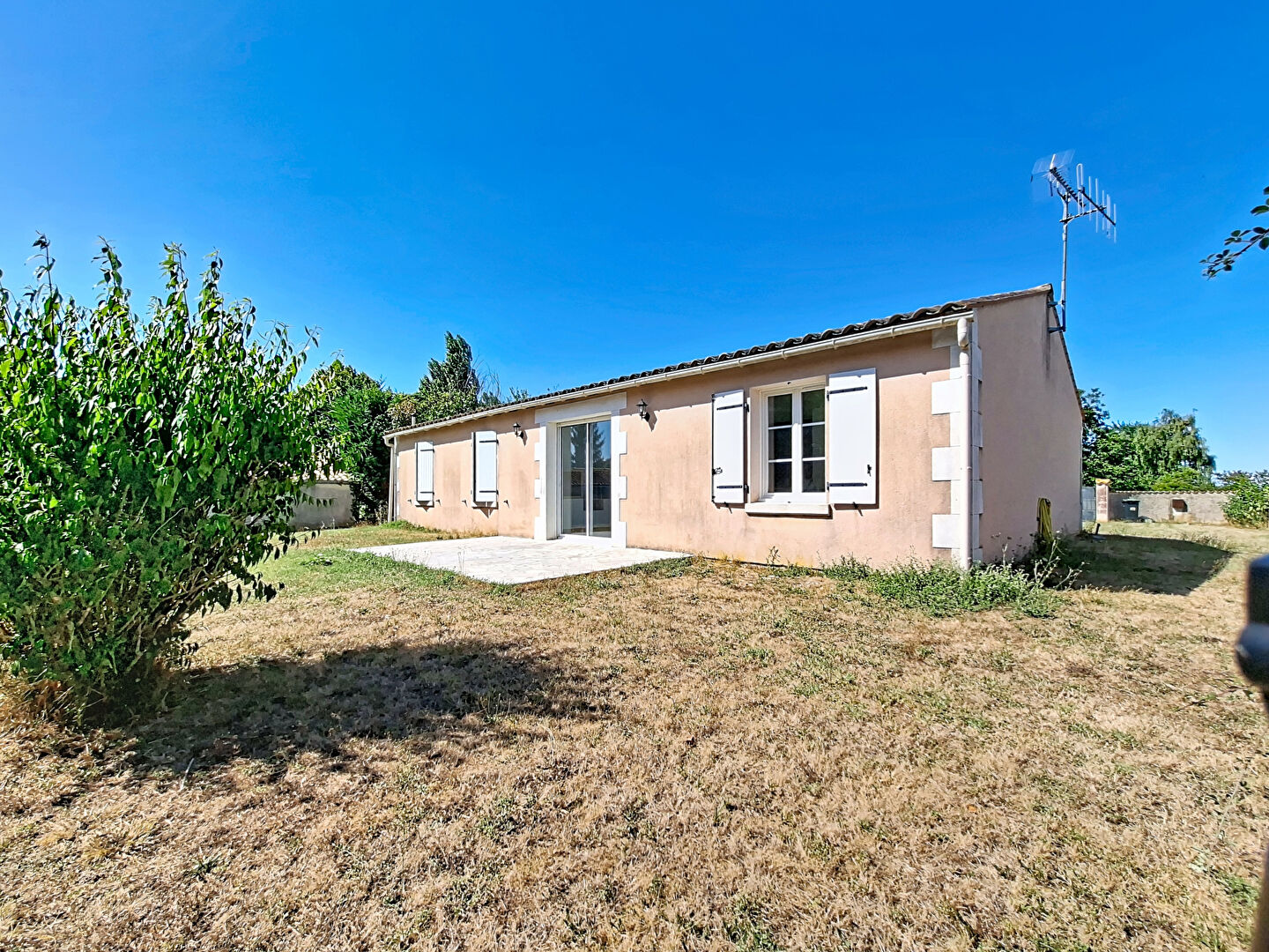 Maison 4 pièces 94 m² · à Ecoyeux · 94 m² · 171 000 €