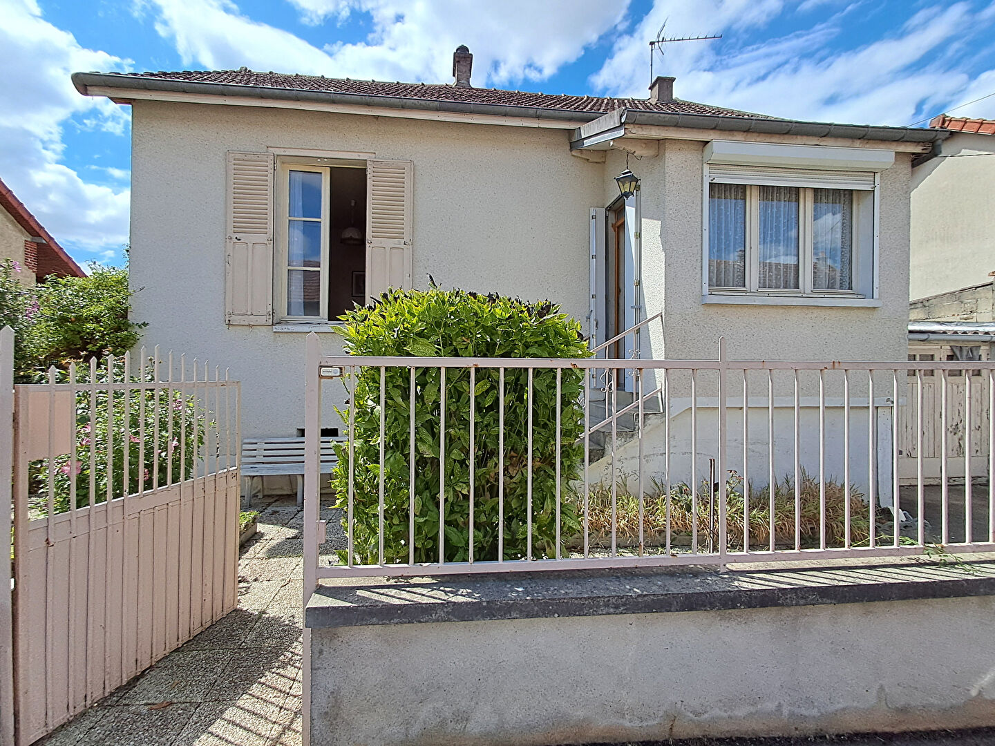 Maison 3 pièces 76 m² · à St Clement · 76 m² · 135 000 €