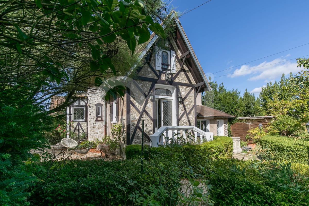 Maison 5 pièces 140 m² · à Sucy en Brie · 140 m² · 835 000 €