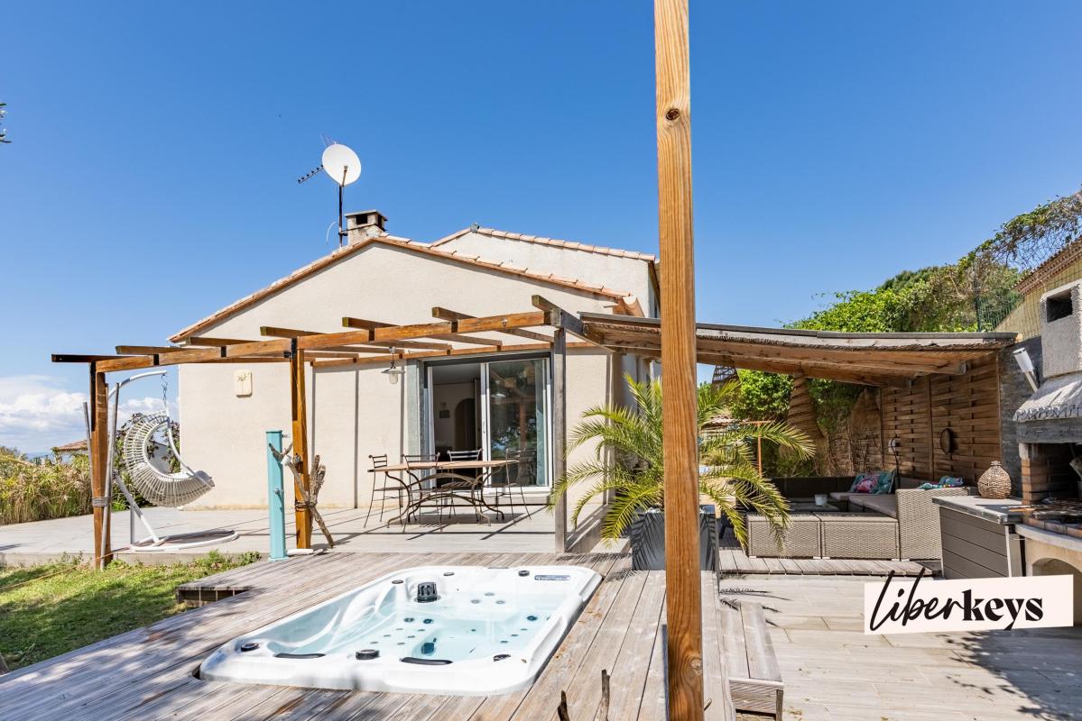 Maison 5 pièces 135 m² · à Vinassan · 135 m² · 369 900 €