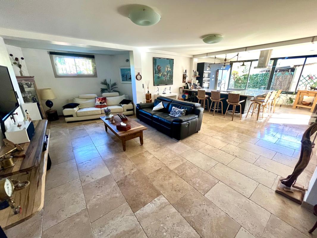 Appartement 4 pièces 100 m² · à Cannes · 100 m² · 349 000 €