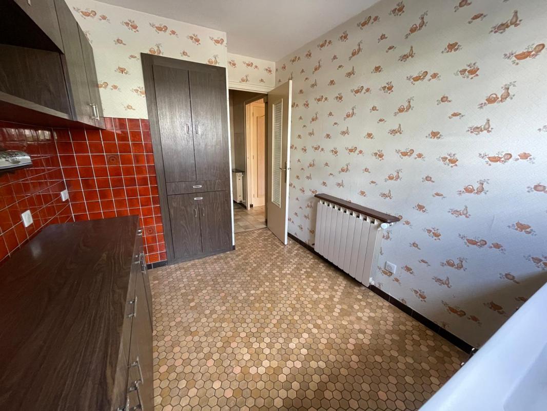 Appartement – AIX LES BAINS SAVOIE AUVERGNE-RHÔNE-ALPES - Vue 4