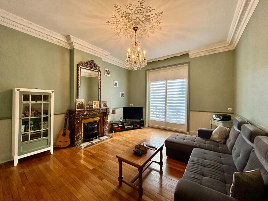 Achat Immeuble 281m² RIORGES 42153 - Vue 2
