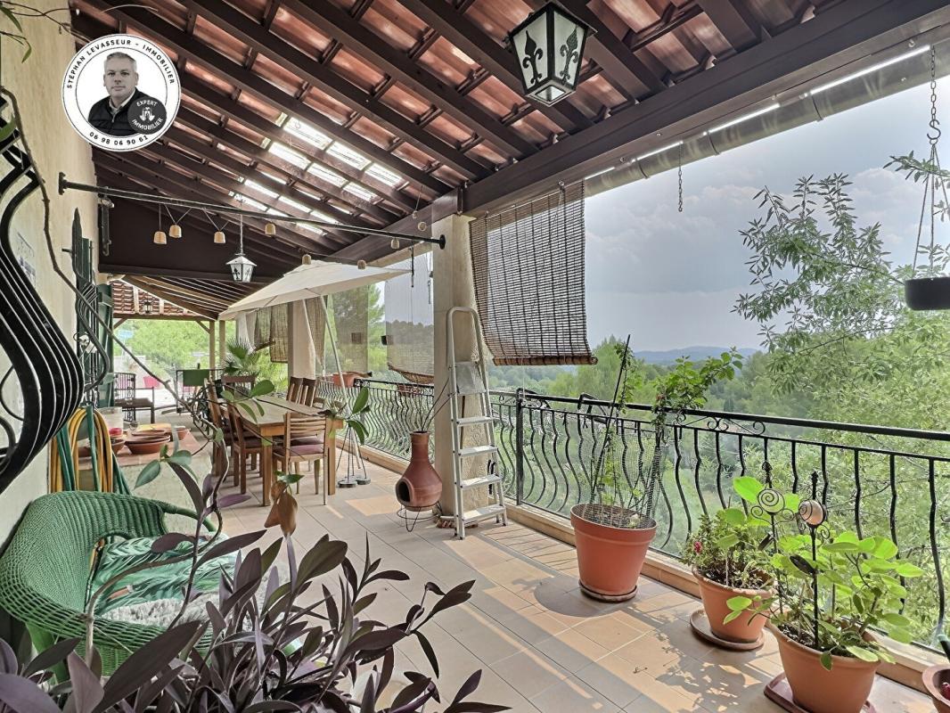 Maison 7 pièces 207 m² · à Draguignan · 207 m² · 699 900 €