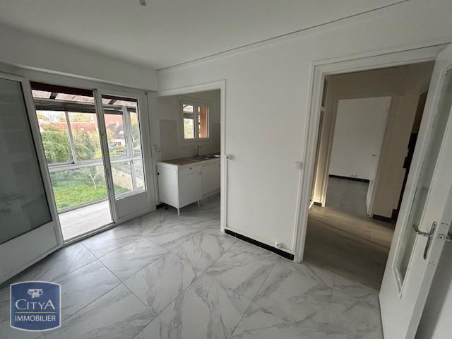 Maison – MEHUN SUR YEVRE CHER CENTRE-VAL-DE-LOIRE - Vue 4