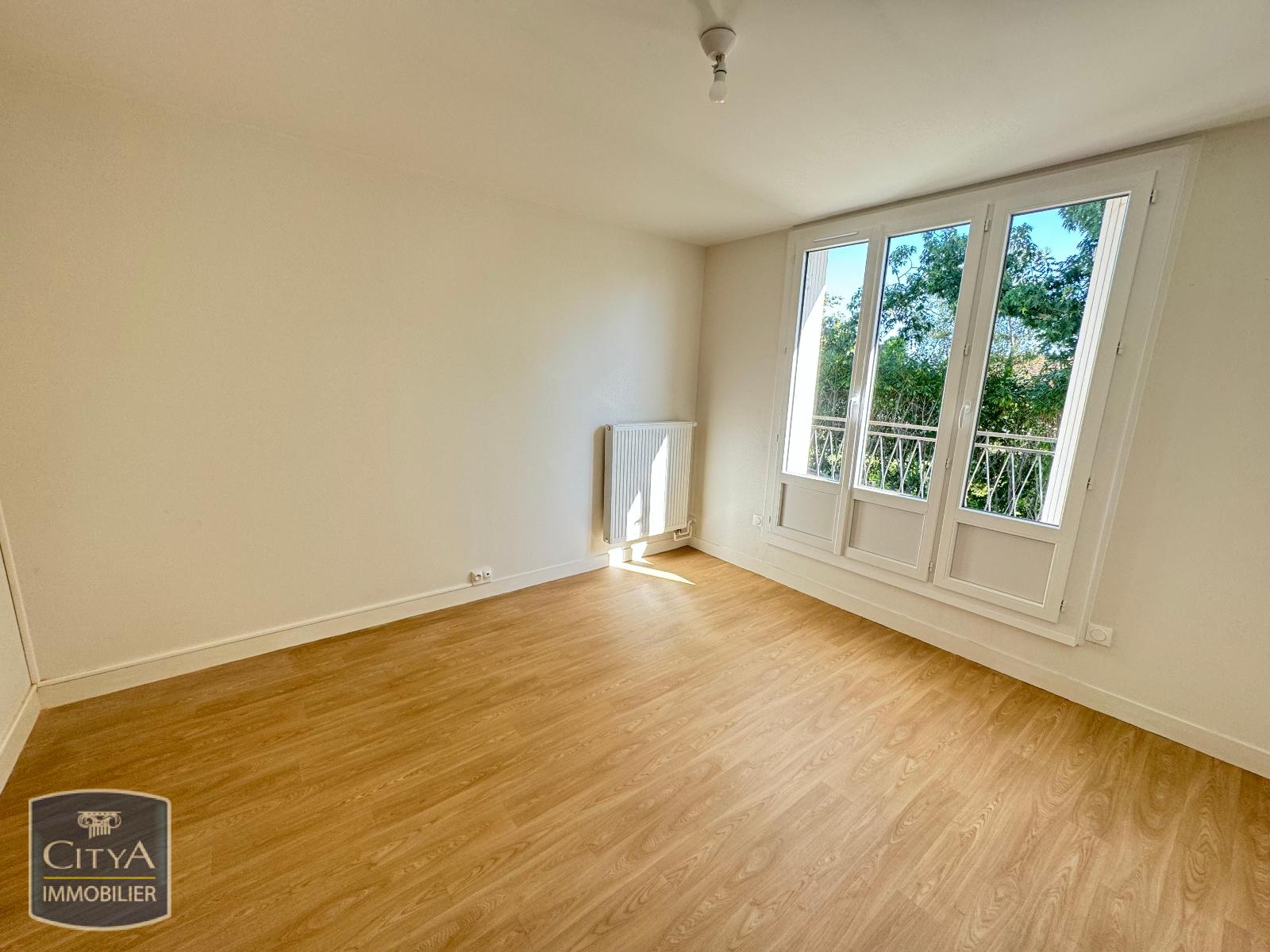 Maison – LE MANS SARTHE PAYS-DE-LA-LOIRE - Plus