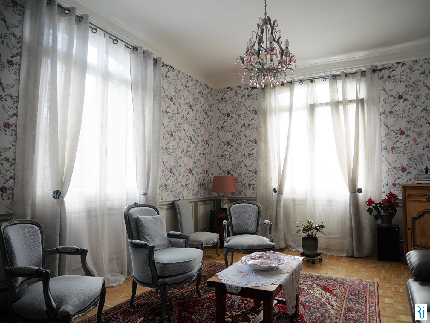 Maison 7 pièces 179 m² · à Barentin · 179 m² · 313 000 €