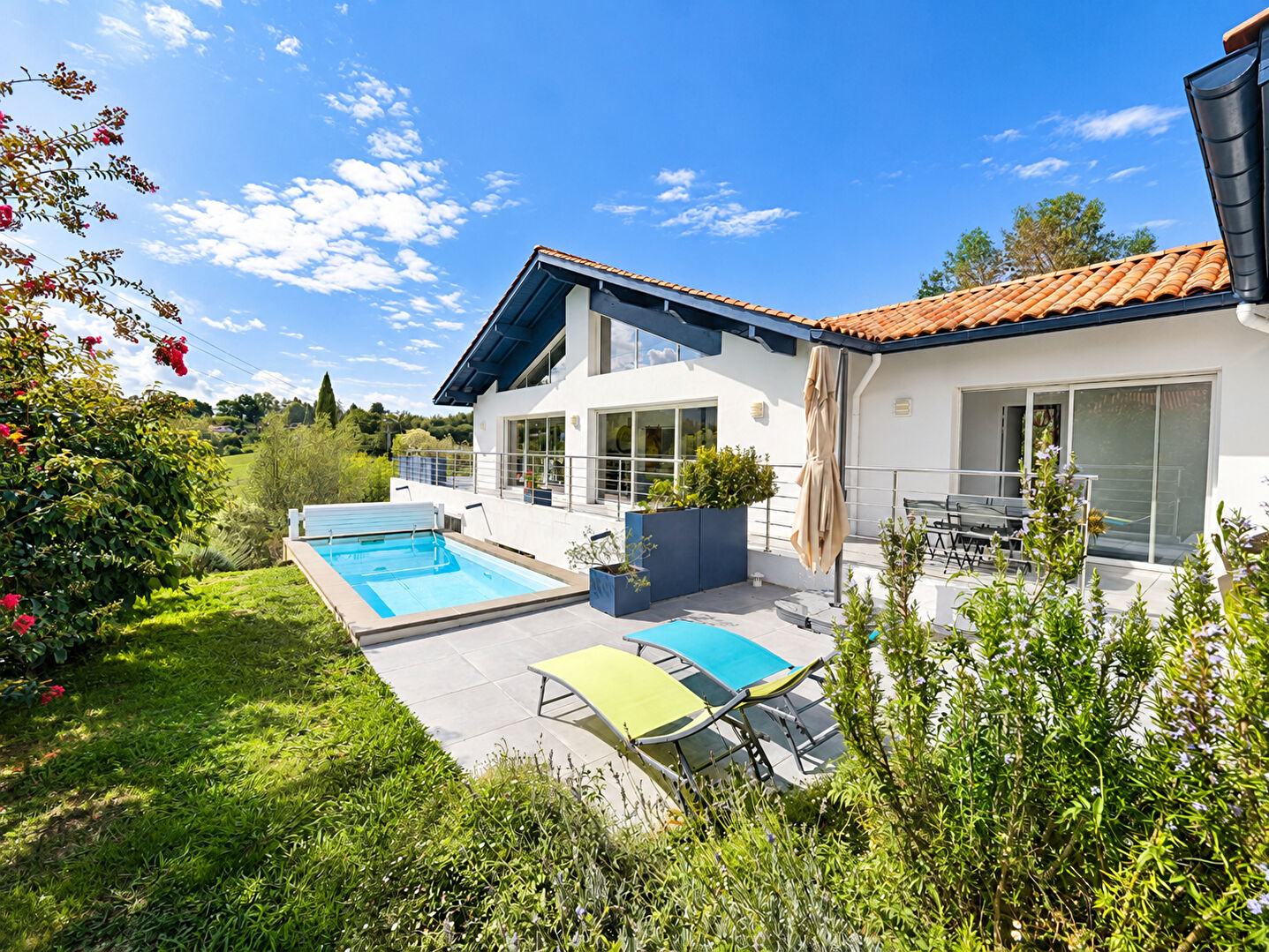 Maison 8 pièces 295 m² · à Urrugne · 295 m² · 1 646 000 €