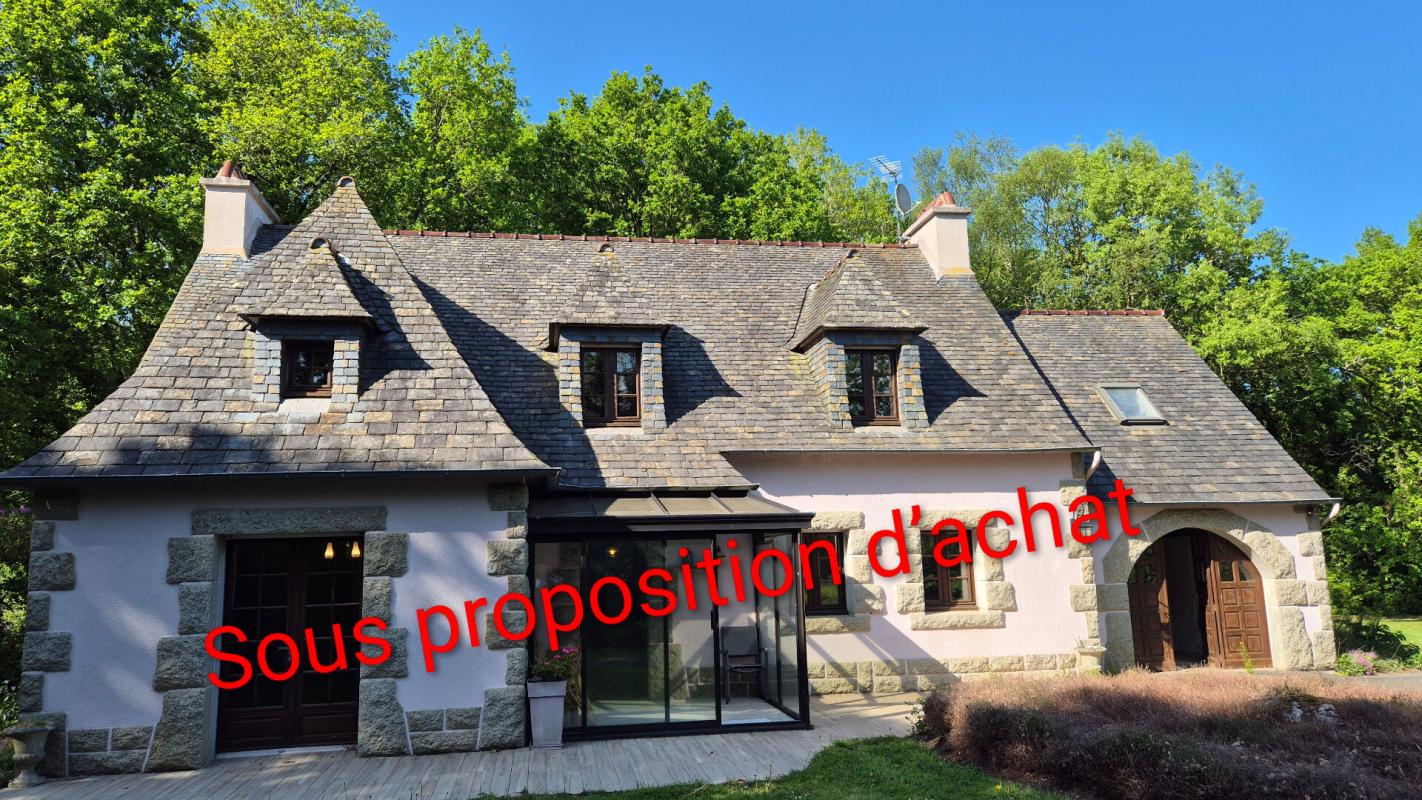 Maison 5 pièces 149 m² · à Plourin les Morlaix · 149 m² · 255 000 €