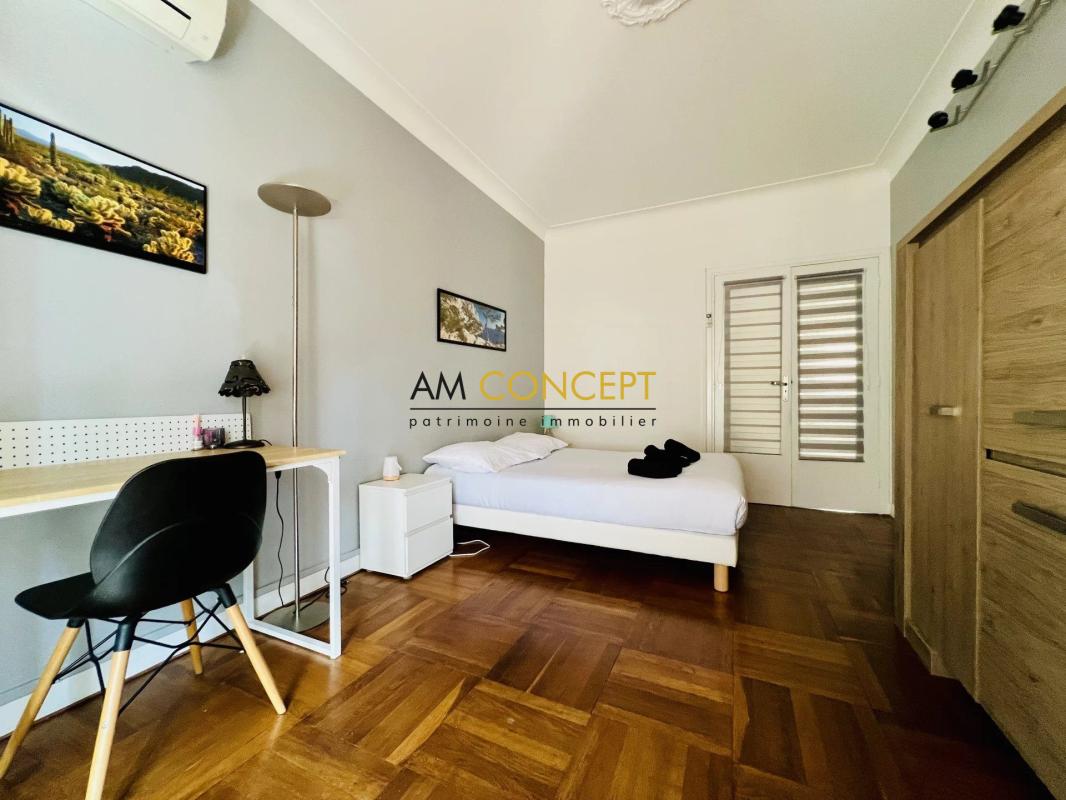 Appartement 4 pièces 72 m² · à Nice · 72 m² · 240 000 €