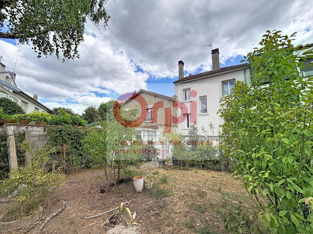 Maison 4 pièces 127 m² · à Issy les Moulineaux · 127 m² · 1 105 000 €