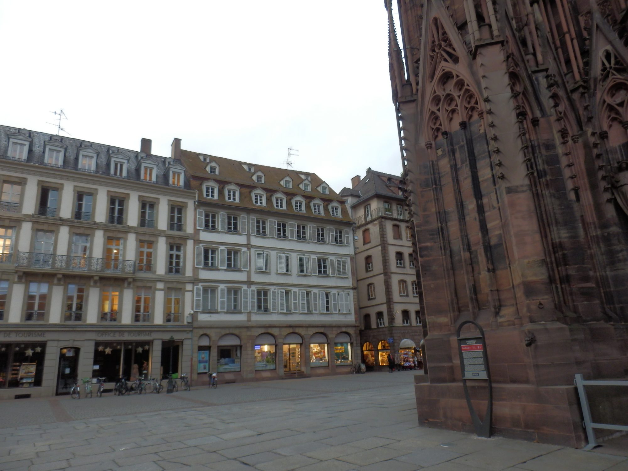 Appartement – STRASBOURG BAS-RHIN GRAND-EST - Vue 2