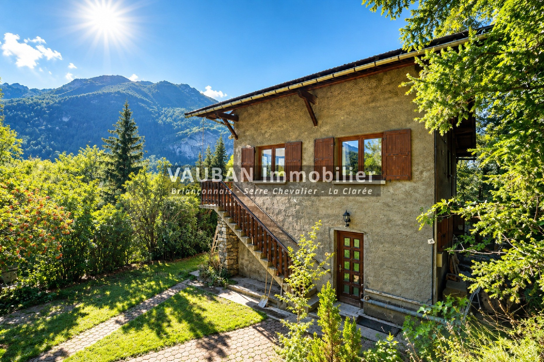 Maison 8 pièces 181 m² · à La Salle-les-Alpes · 181 m² · 915 000 €