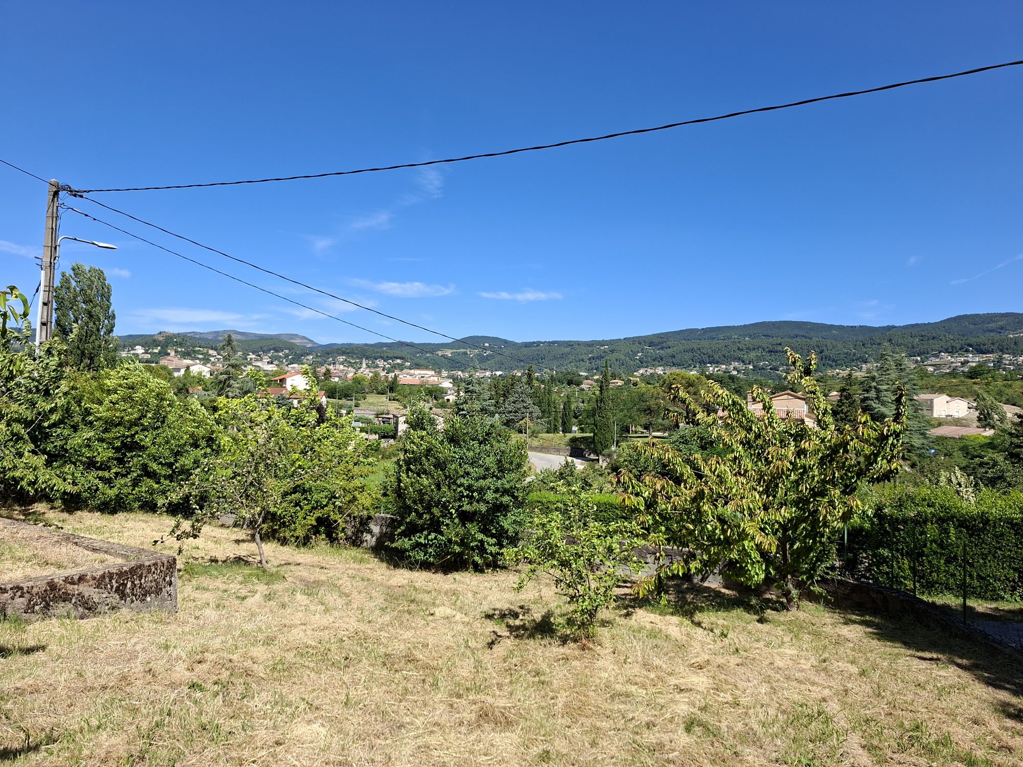 Terrain 820 m² · à Coux · 820 m² · 75 000 €